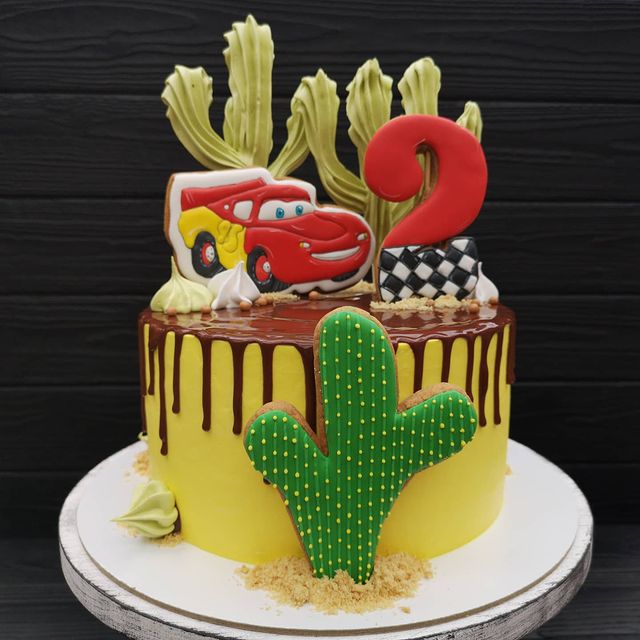 Торт «Молния Маквин»